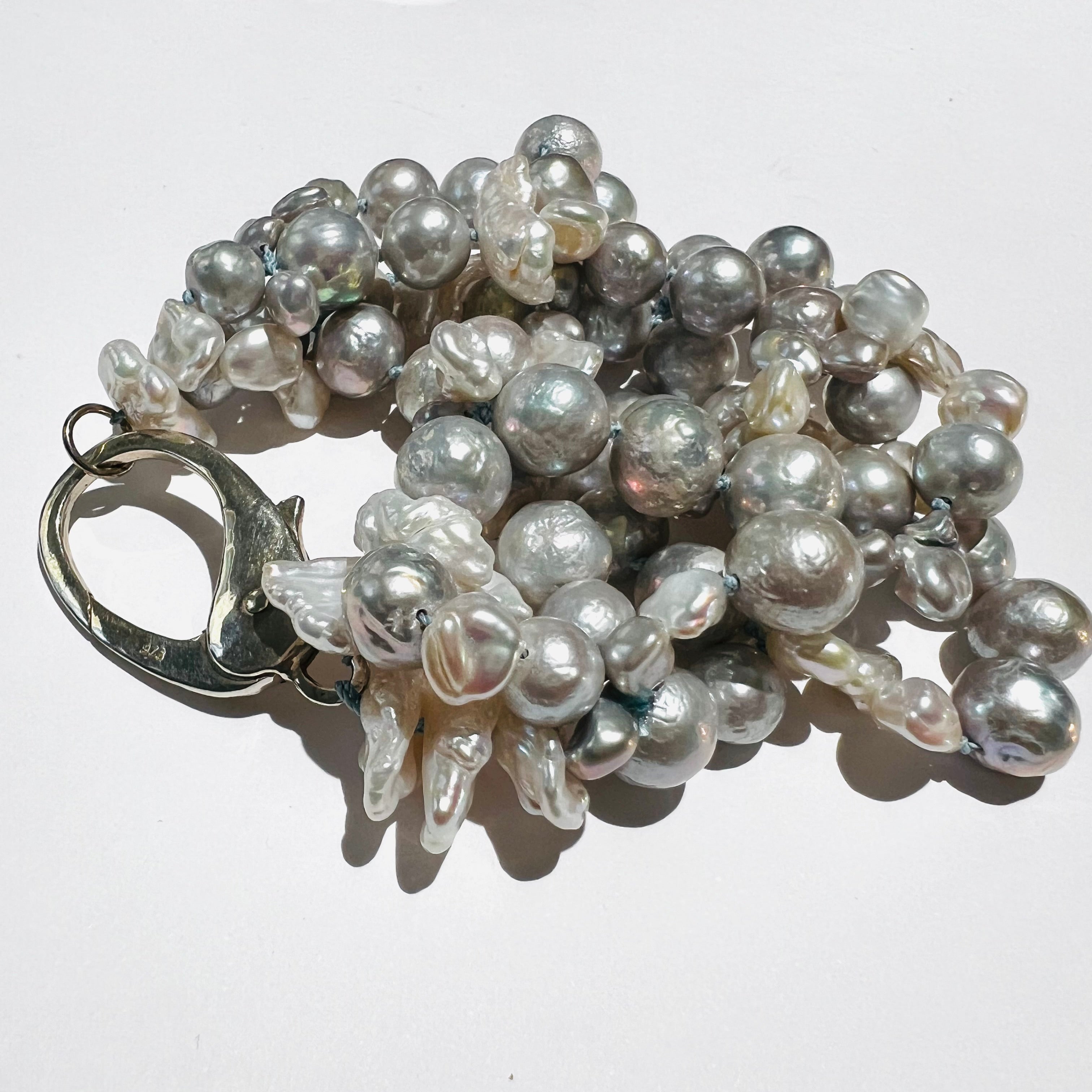 Perlenwolkenarmband