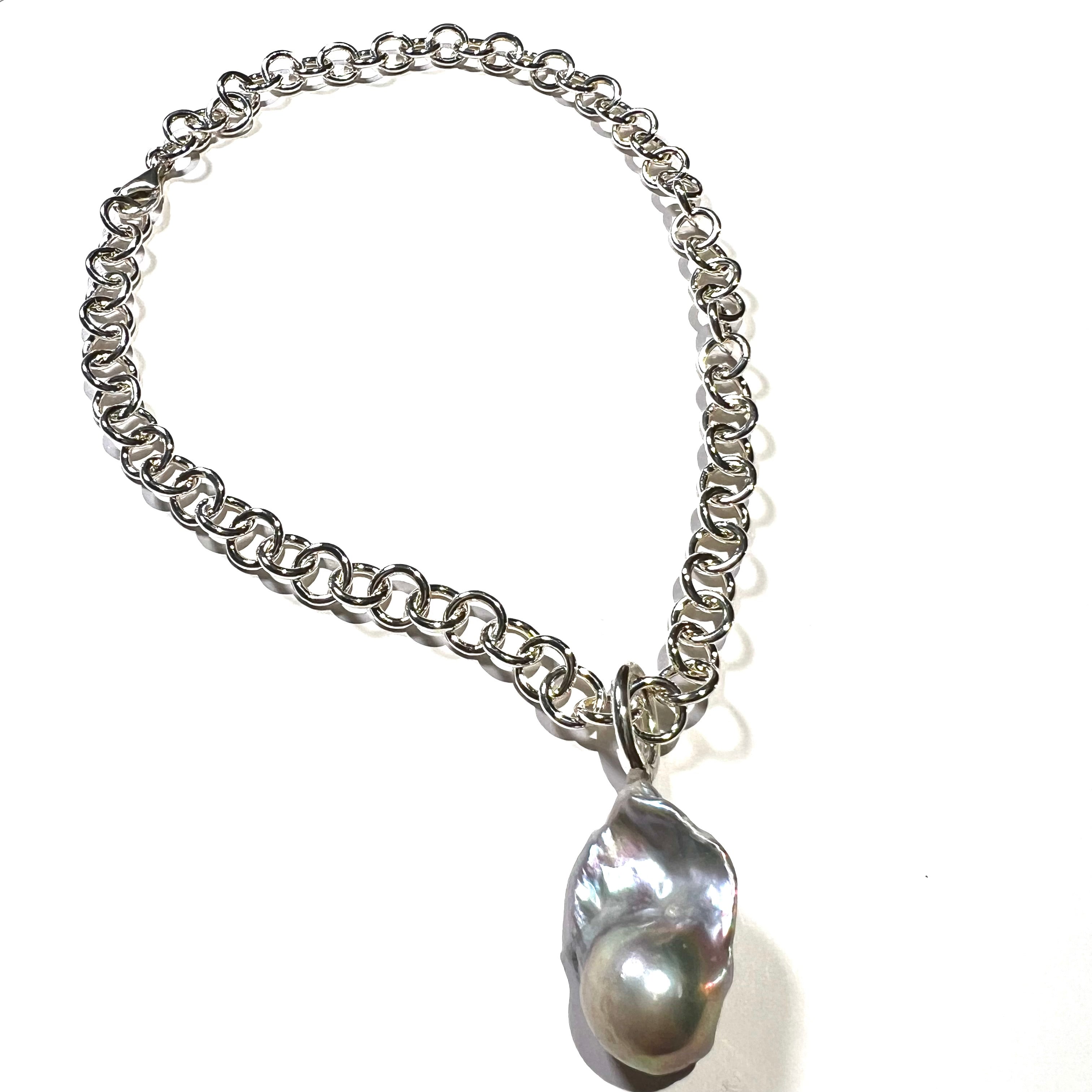 Rundankerkettemitperle