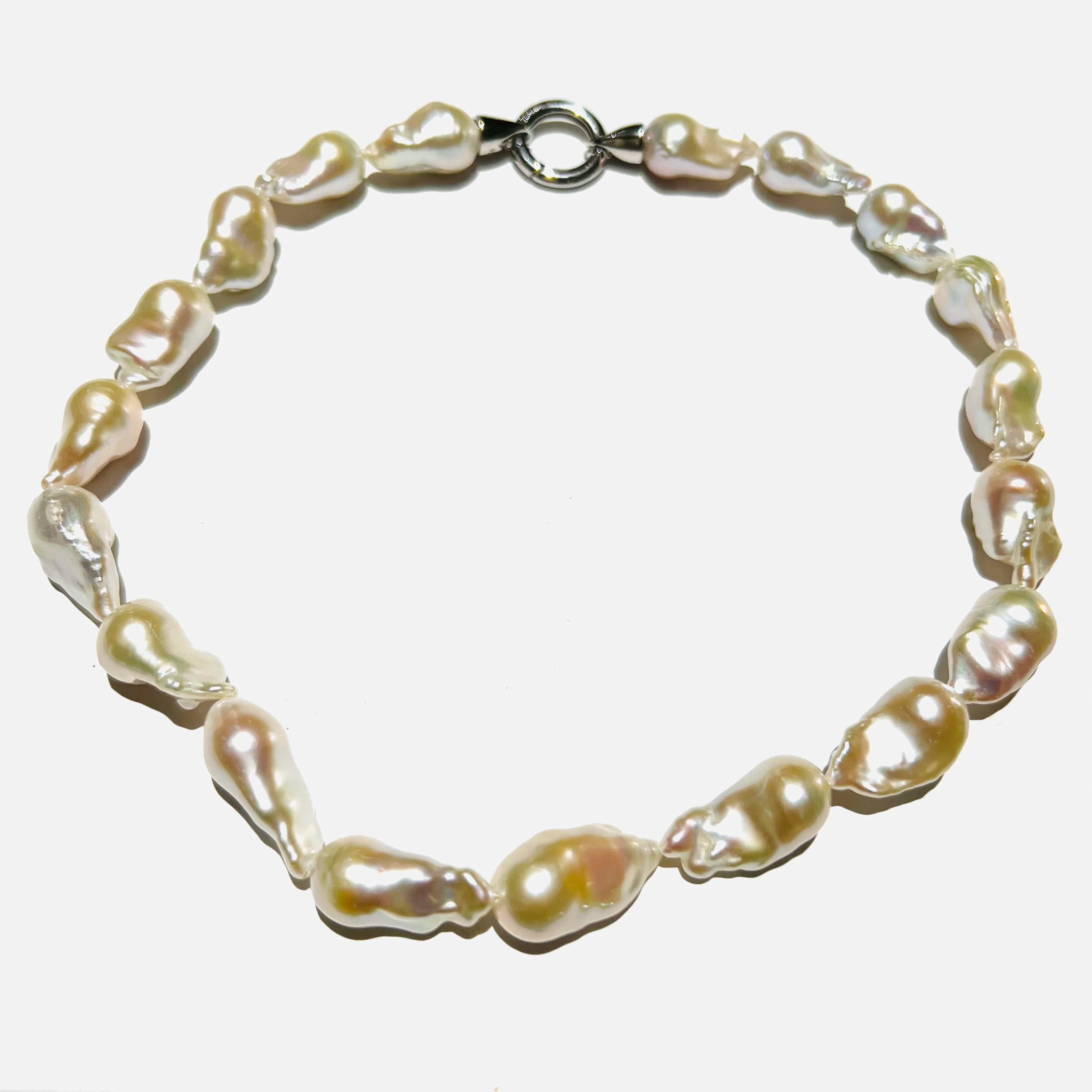 Tropfenbarockperlenkette