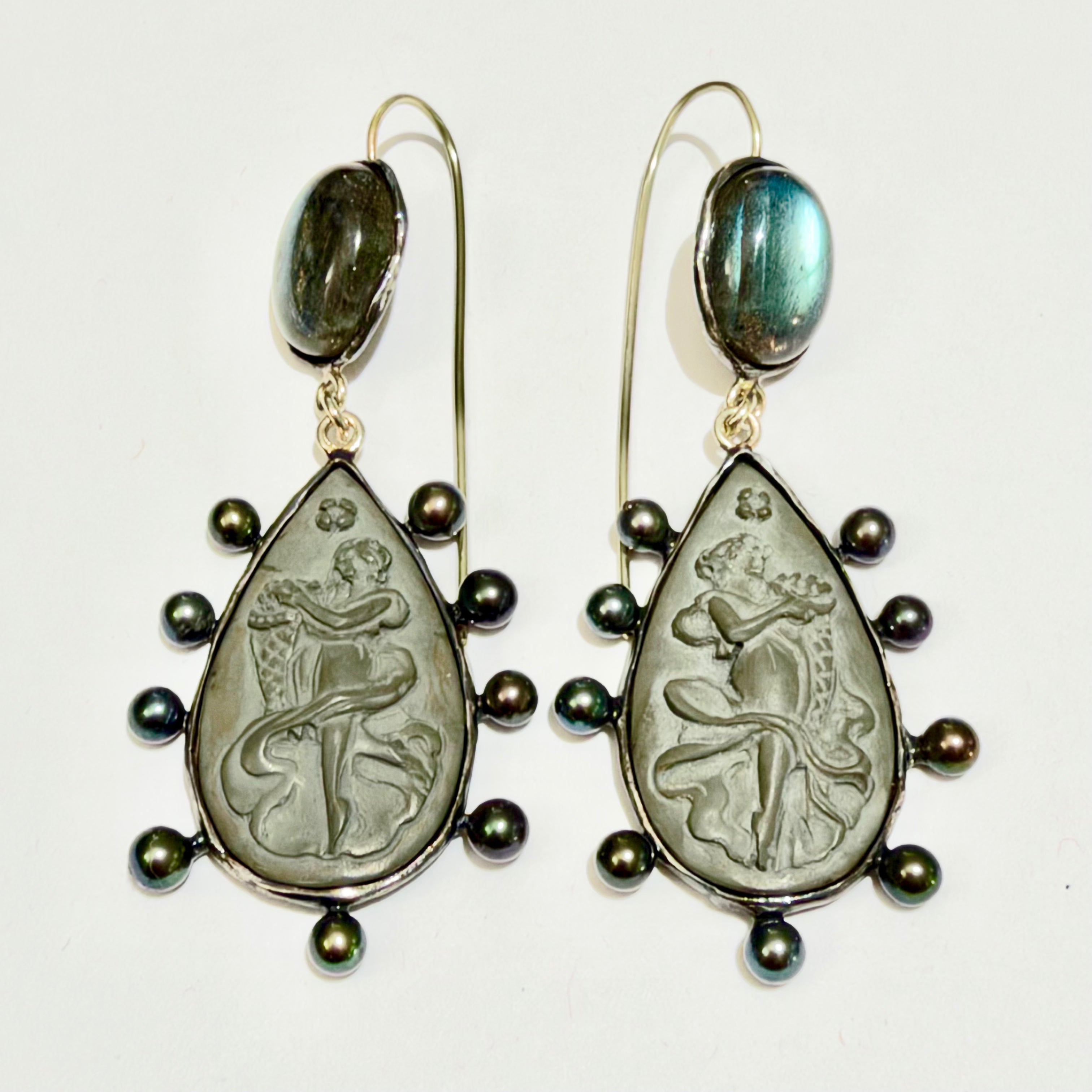 Vesuviangestwinohrschmuck