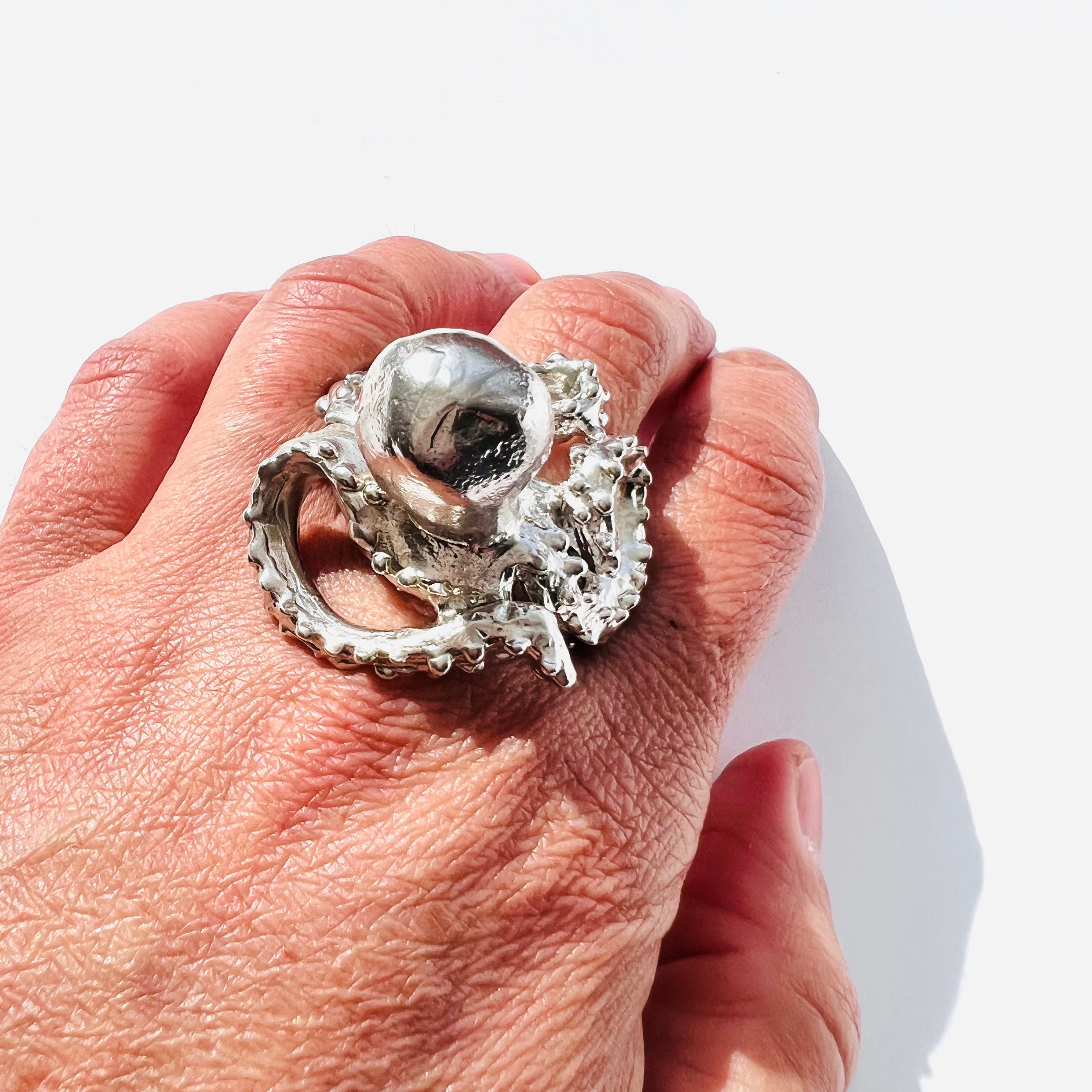 Architectural Ring – Sphere